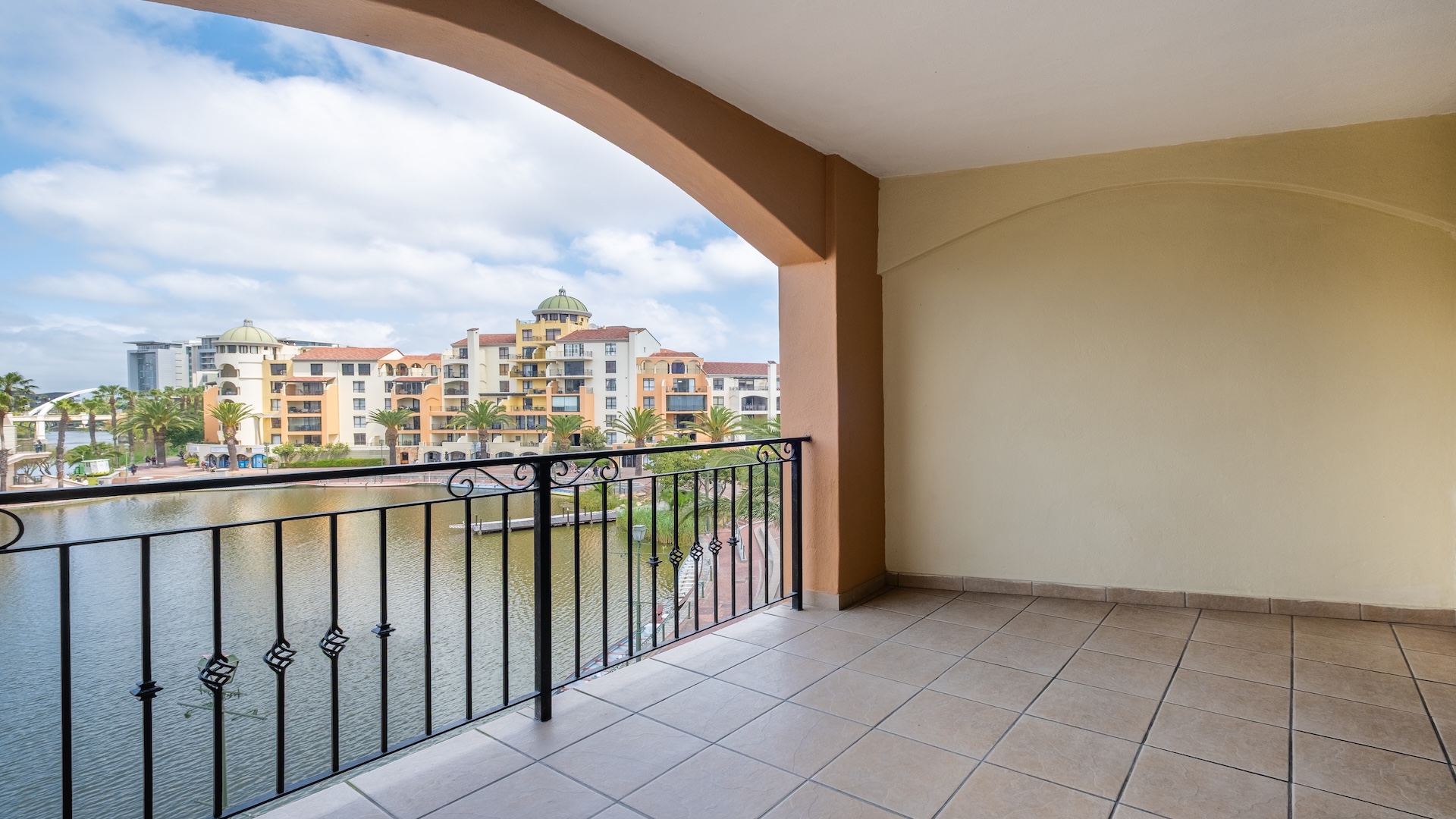 La Savina 2-Bed - Unit 207 - Sleeps 4